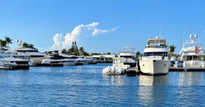 docking at unfamiliar marinas - Nylon dock lines